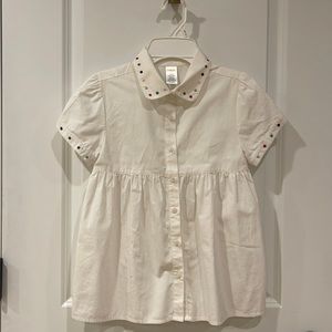 Gymboree embroidery short sleeve top with details on the sleeve